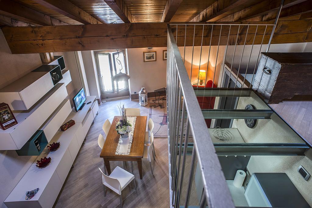 Case Vacanze Ai Burattini Adrara San Rocco Εξωτερικό φωτογραφία