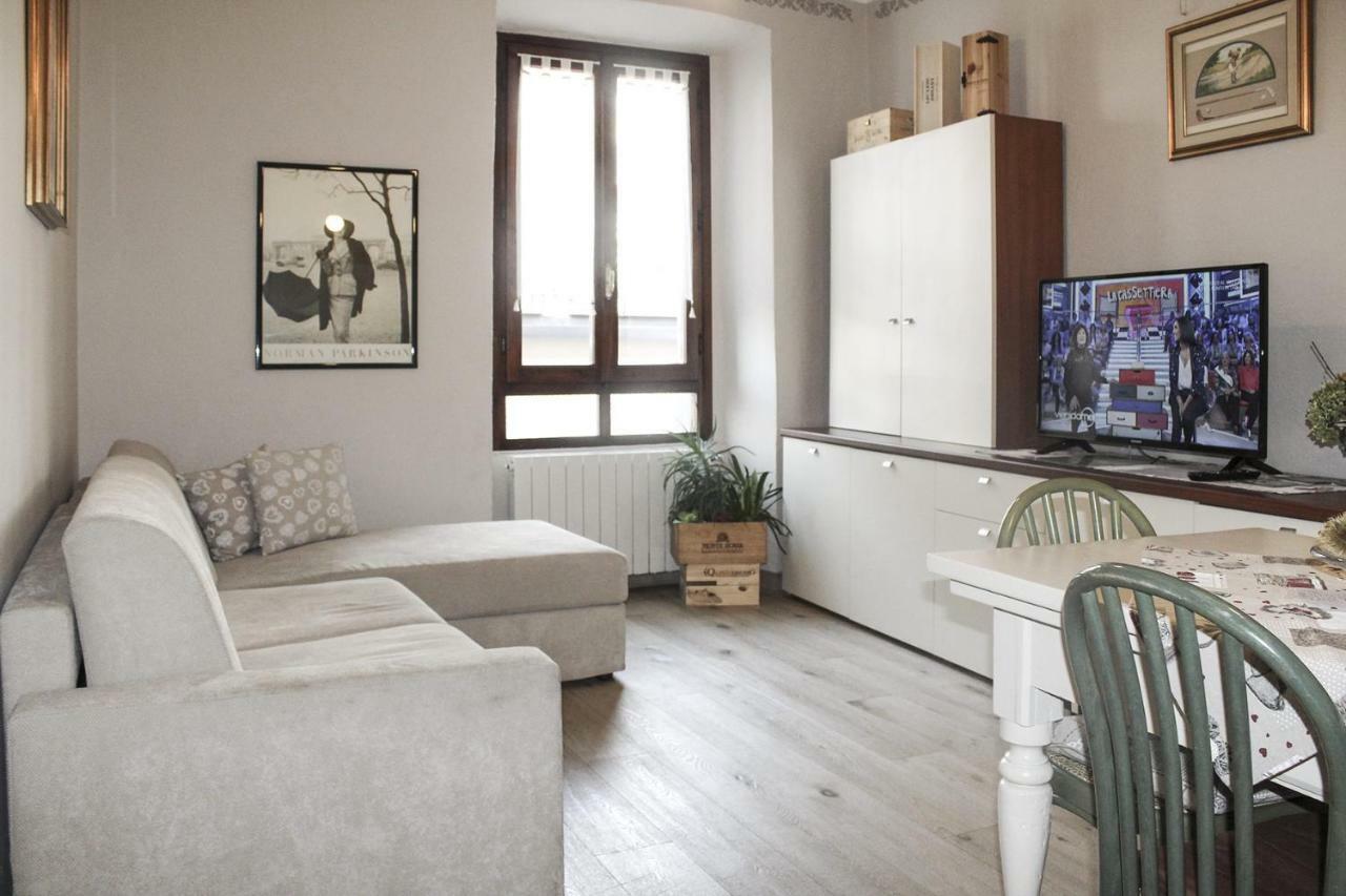 Case Vacanze Ai Burattini Adrara San Rocco Εξωτερικό φωτογραφία